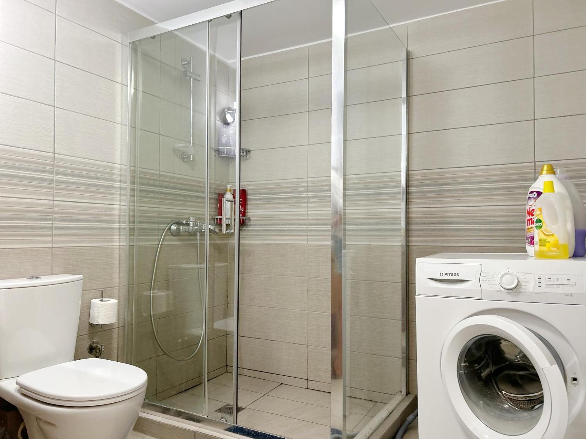 Near Acropolis New 2 Bedrooms Apt In Koukaki Athen Exterior foto